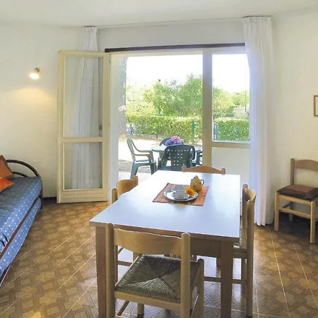 Holiday Village Tivoli In *